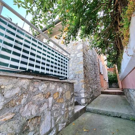 Appartamenti La Terrazza Sulle Ghiaie - Goelba Portoferraio Exterior photo