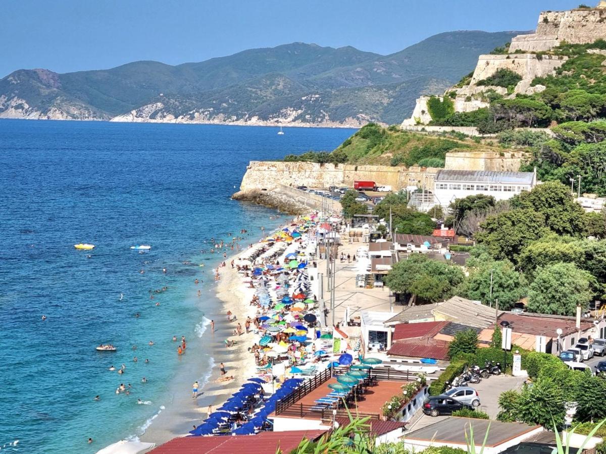 Appartamenti La Terrazza Sulle Ghiaie - Goelba Portoferraio Exterior photo